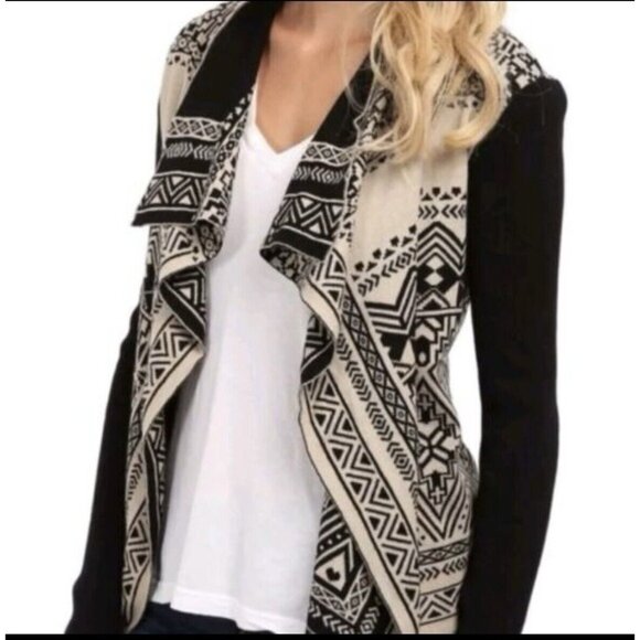 Lucky Brand Women Black / Beige Waterfall Wrap Open Cardigan Sweater Size Large - Picture 3 of 13